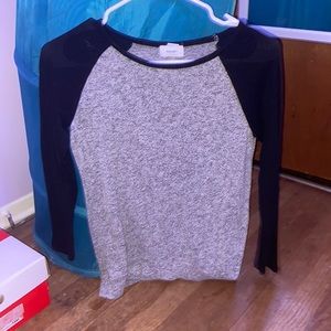 black & gray long sleeve